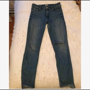 MOTHER Stunner Zip Ankle Step Fray